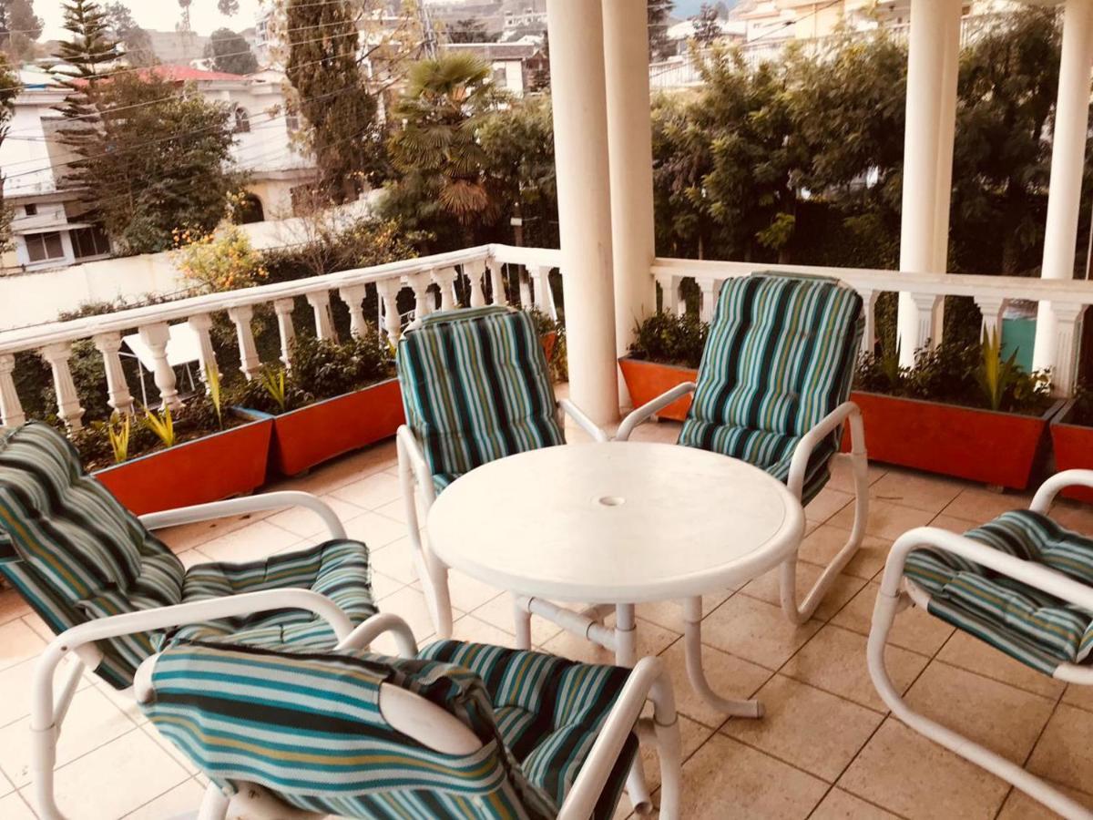 Alaf Laila Guest House Abbottabad Exterior photo