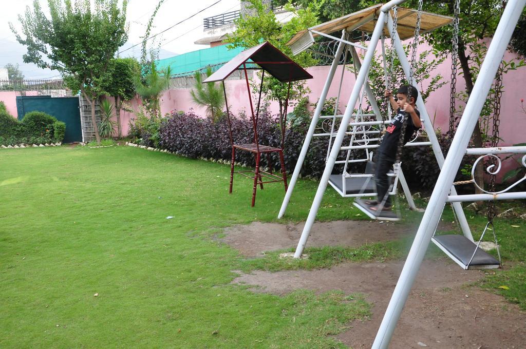 Alaf Laila Guest House Abbottabad Exterior photo
